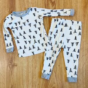 Burt's Bees Baby Tree Print Pajamas